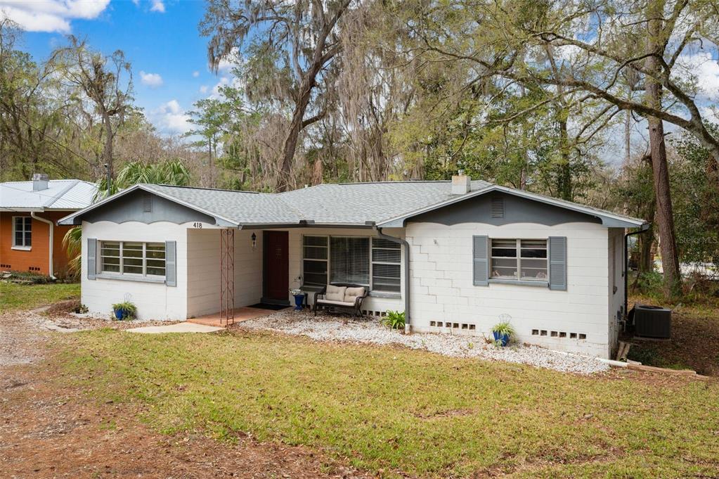 418 NW 27TH TERRACE, GAINESVILLE, FL — photo 3 of 30