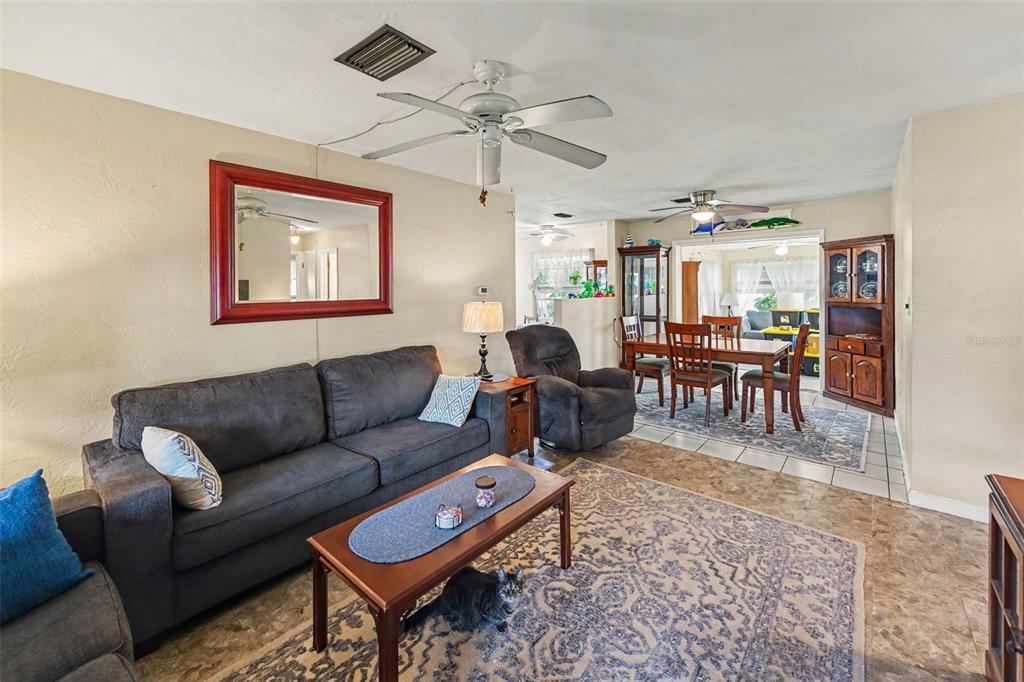 11255 109TH WAY, LARGO, FL — photo 3 of 16
