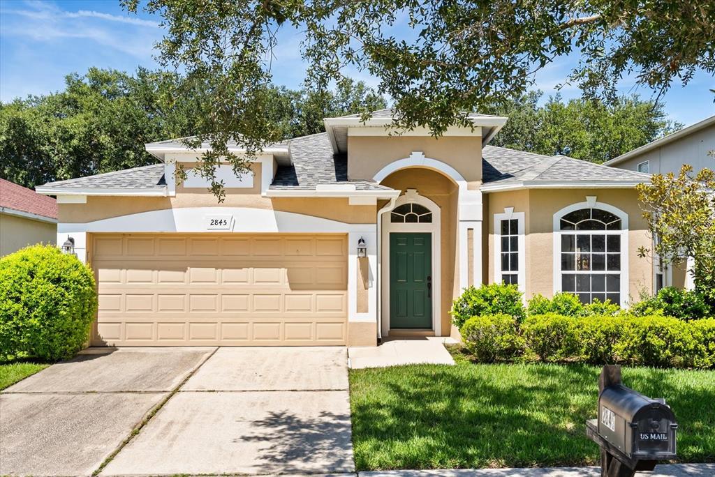 2845 DOVER GLEN CIRCLE