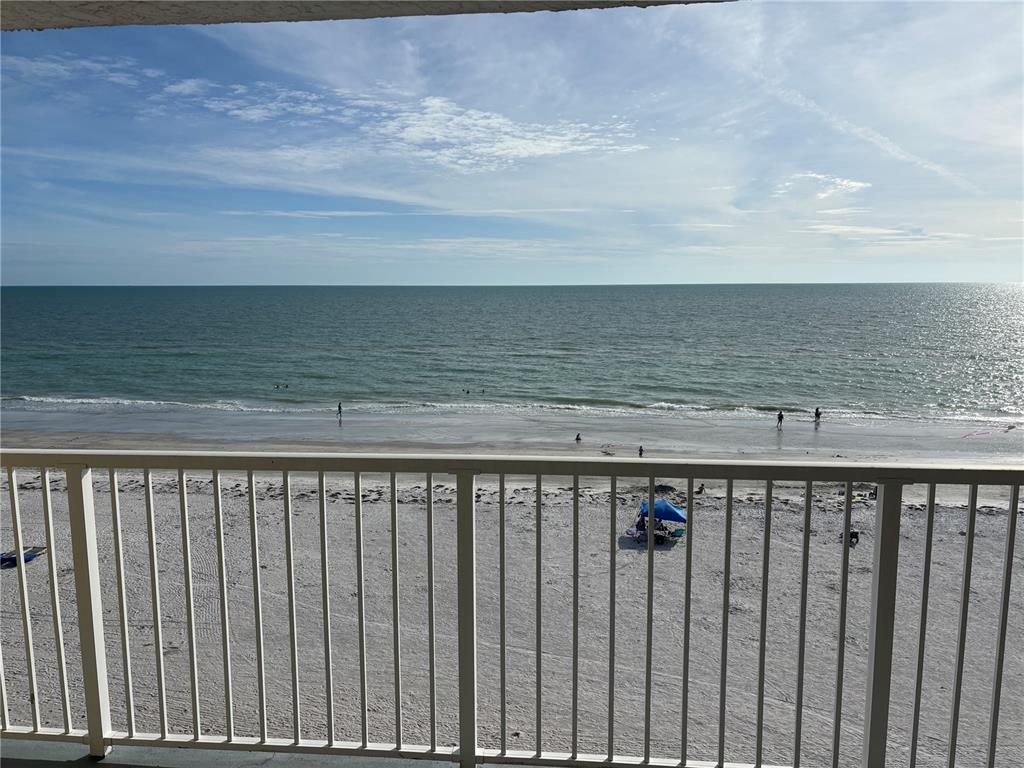 19236 GULF BOULEVARD UNIT 402