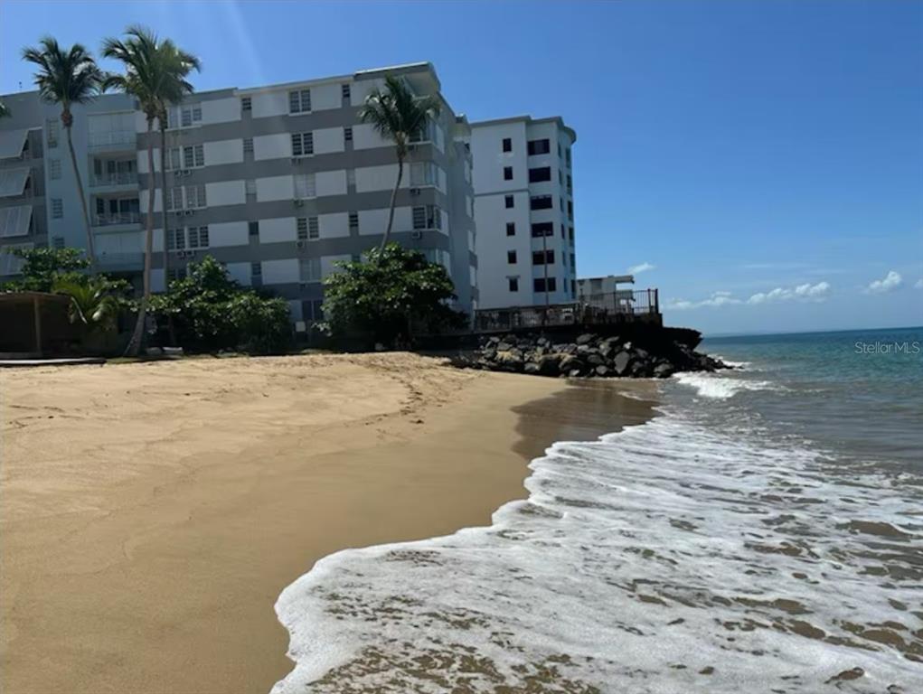 Costa Córcega Cond 3436 OCHEATANA ST UNIT 3G