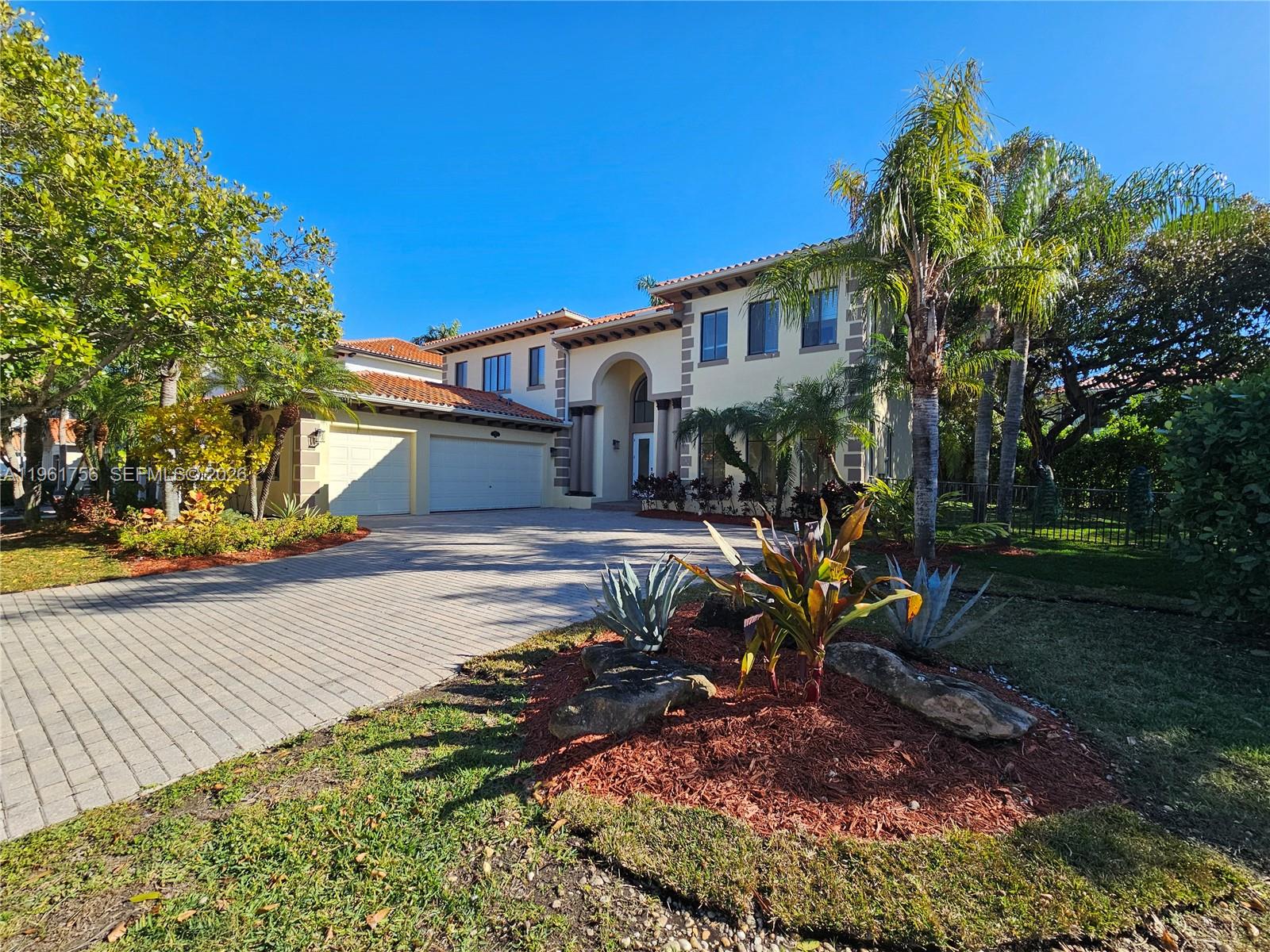 7996 SW 195th St, Cutler Bay FL 33157