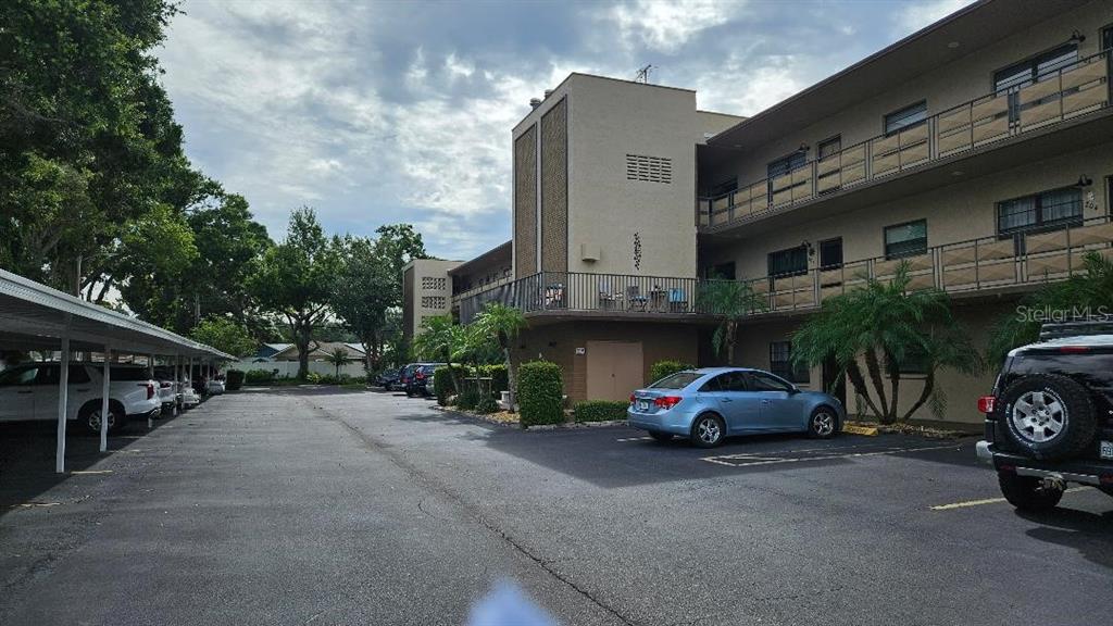 5975 TERRACE PARK DRIVE N UNIT 105