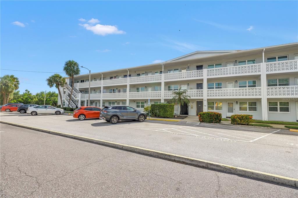 7770 DR MARTIN LUTHER KING JR STREET N UNIT 203