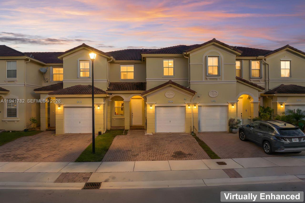 8633 NW 112th Pl, Doral FL 33178