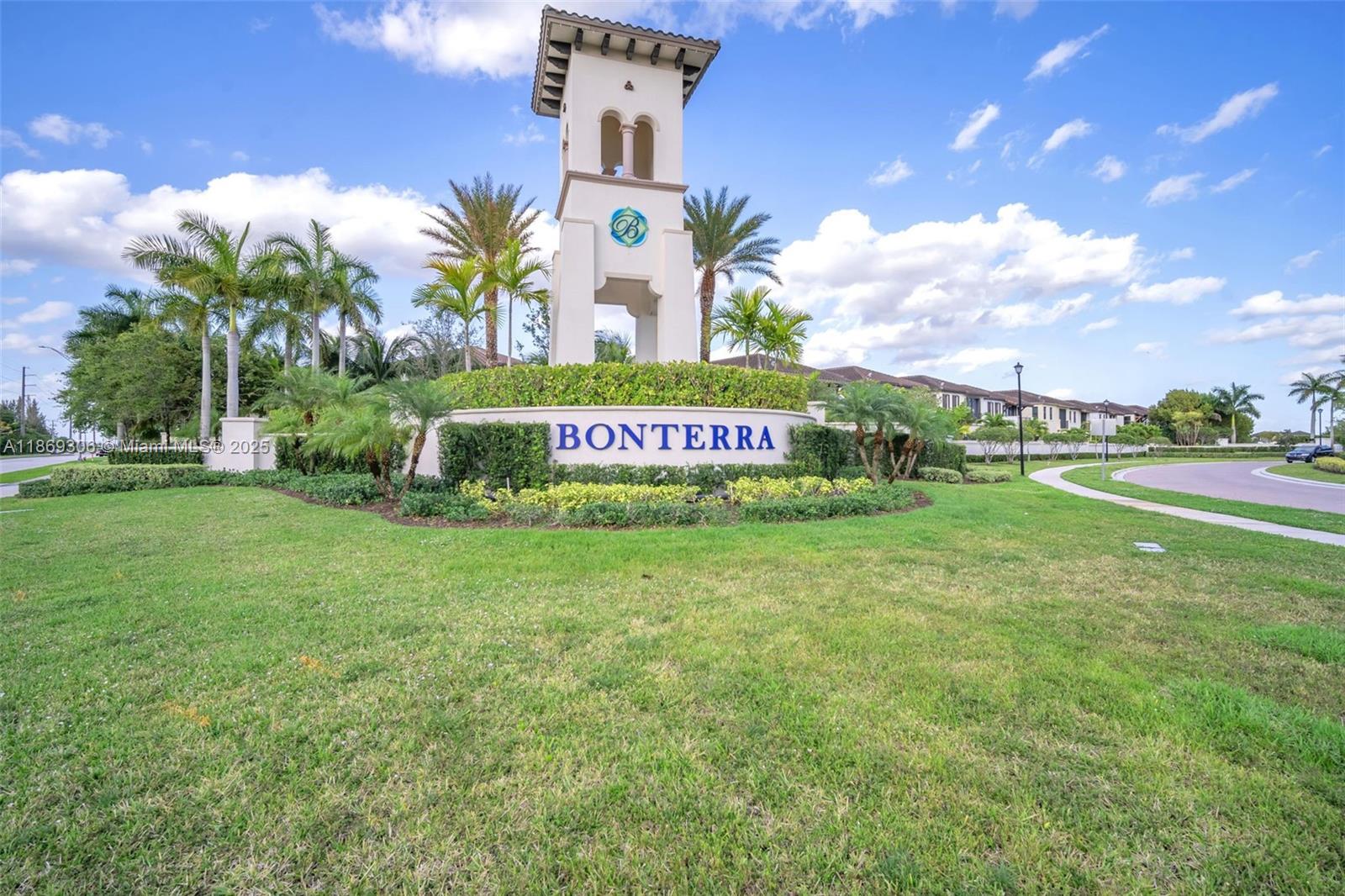 9832 W 34th Ln, Hialeah FL 33018