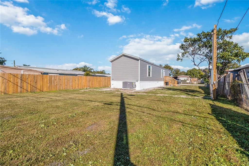 2003 OAK STREET, ST CLOUD, FL — photo 5 of 21