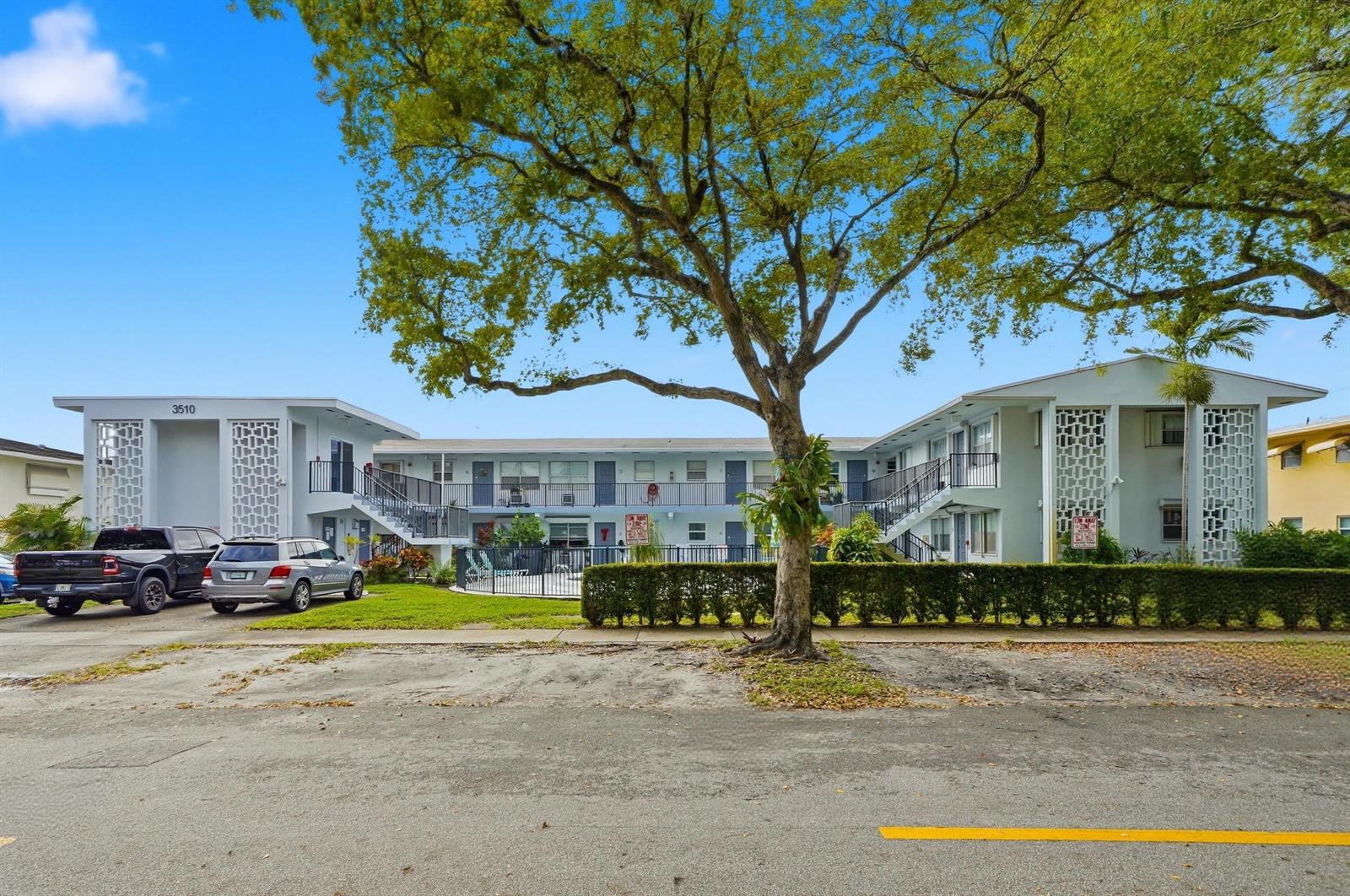 3510 Harrison Street # 4, Hollywood FL 33021