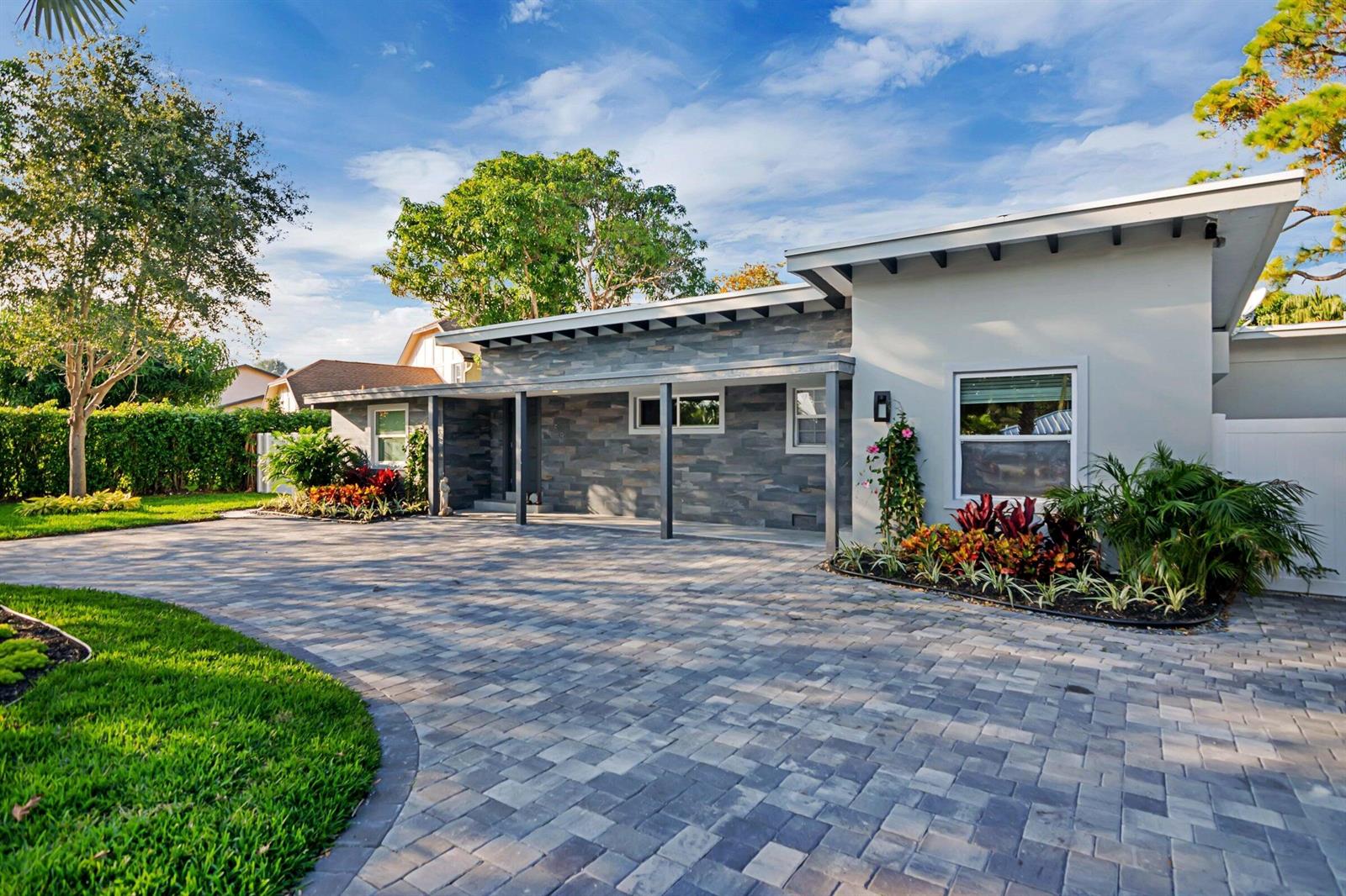 959 SW 18th Street, Boca Raton FL 33486