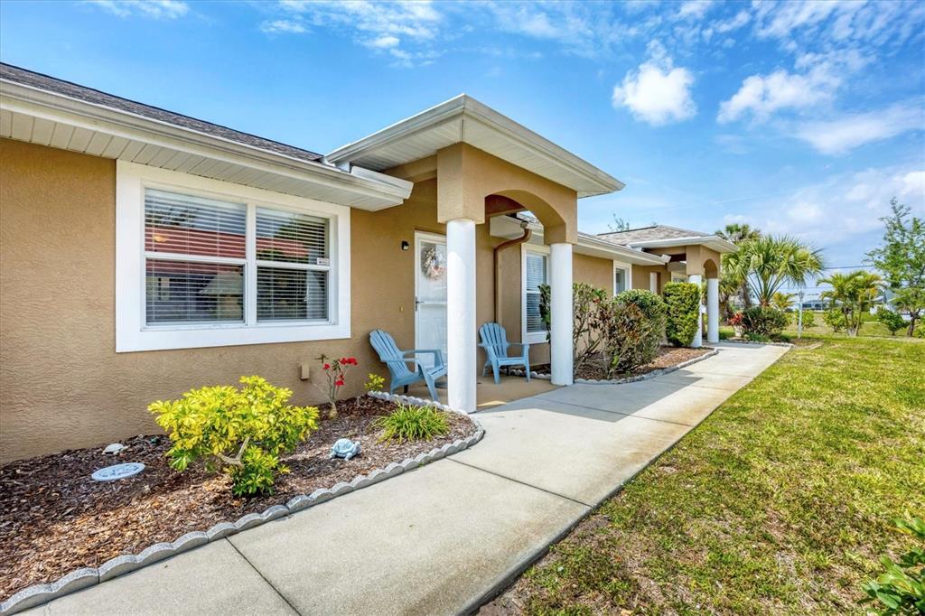 182 ROTONDA BOULEVARD W UNIT B