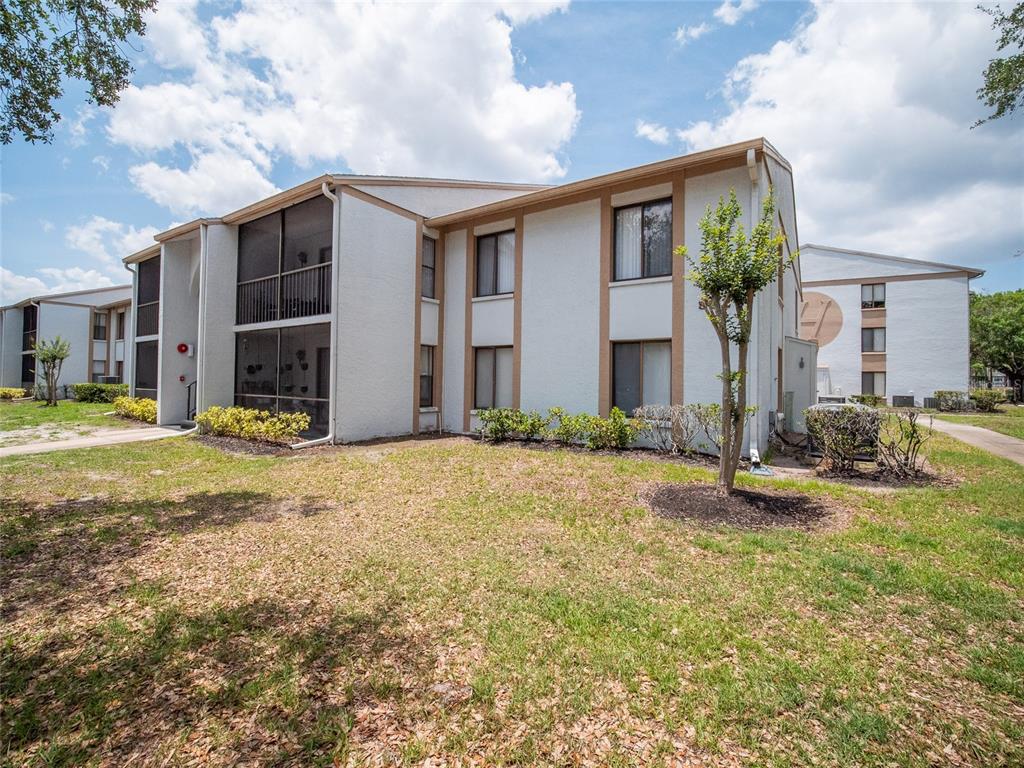 952 COURTYARD LANE UNIT 41