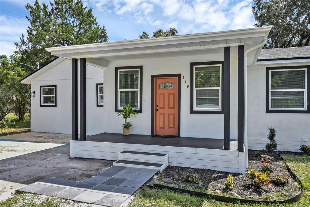 719 NW 14TH AVENUE