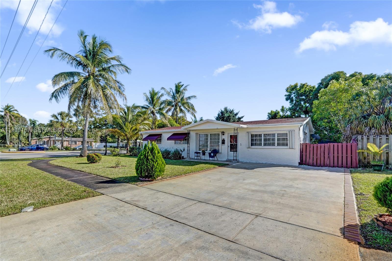 6100 NW 15th St, Sunrise FL 33313