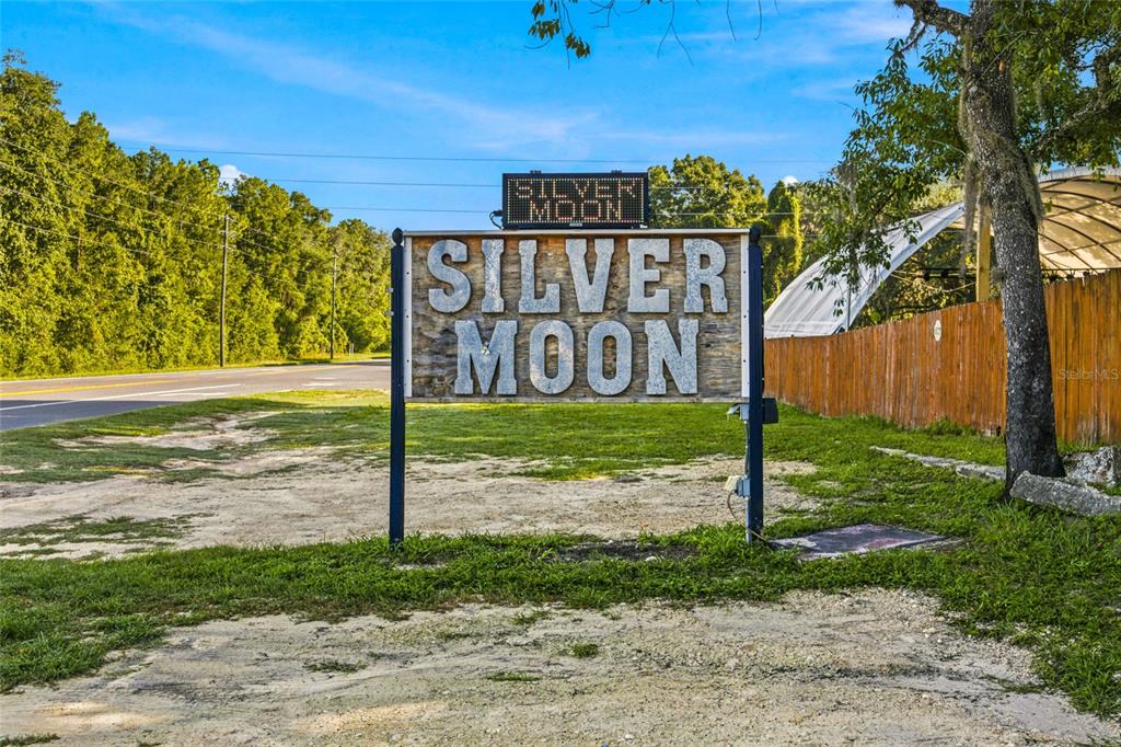 3025 S US HIGHWAY 41