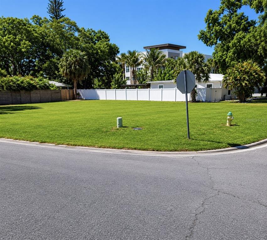 336 LIME AVENUE