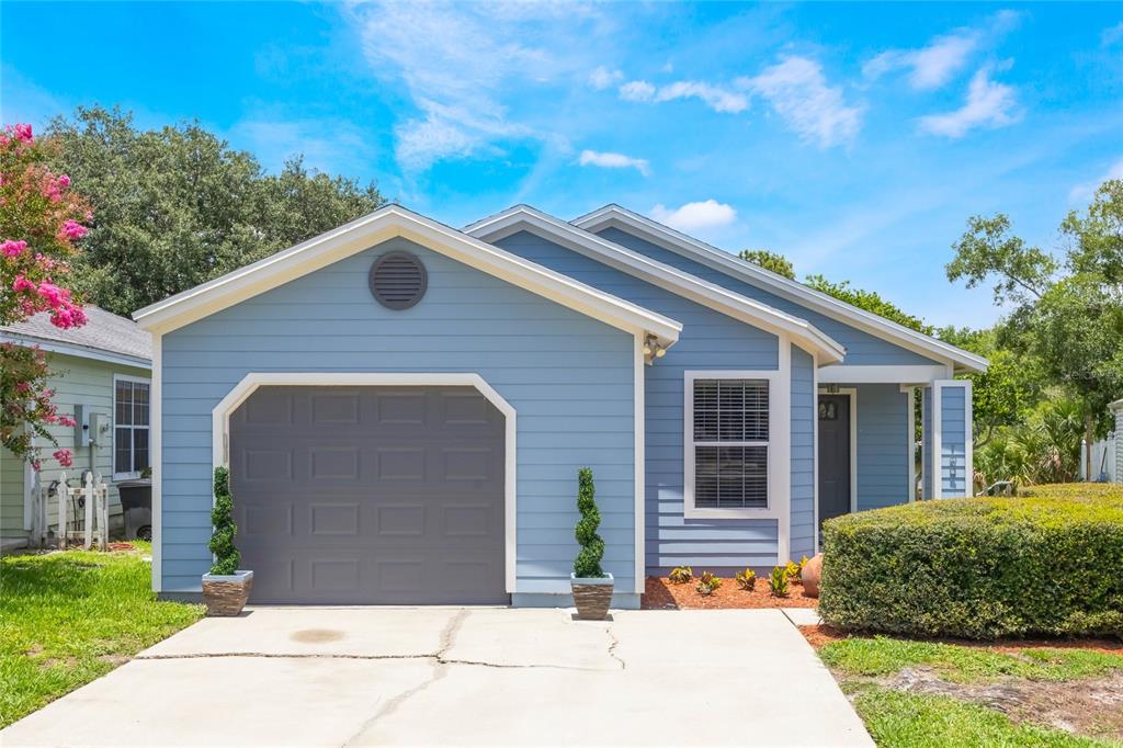 104 YORKTOWN PLACE