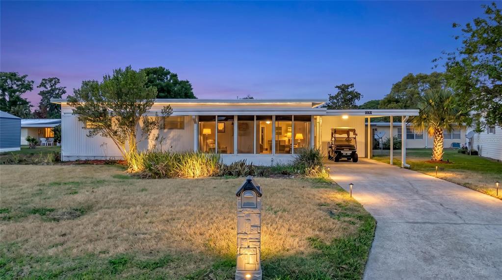 1123 FOREST LANE
