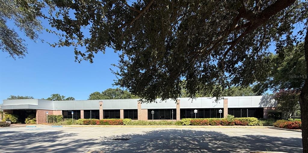4620 WOODLAND CORPORATE BOULEVARD