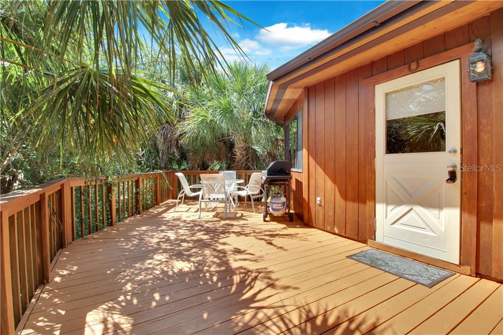 8335 MANASOTA KEY ROAD