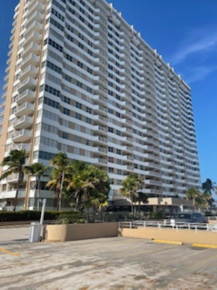 1950 S Ocean Dr, Hallandale Beach FL 33009