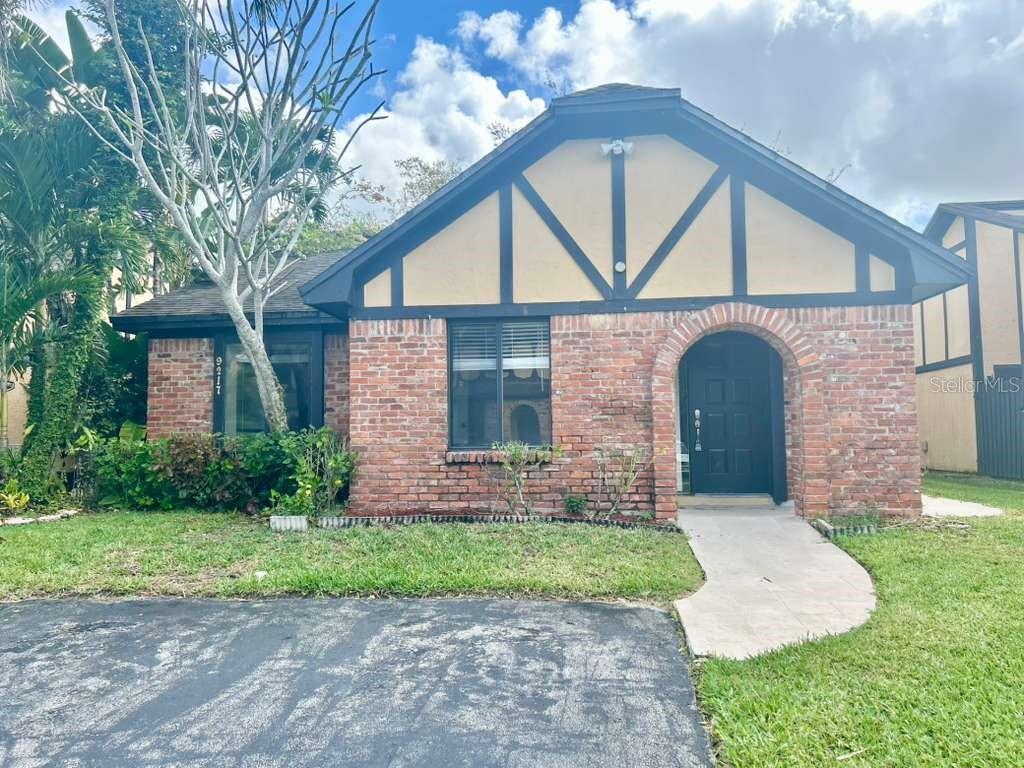 9217 NW 49TH PLACE