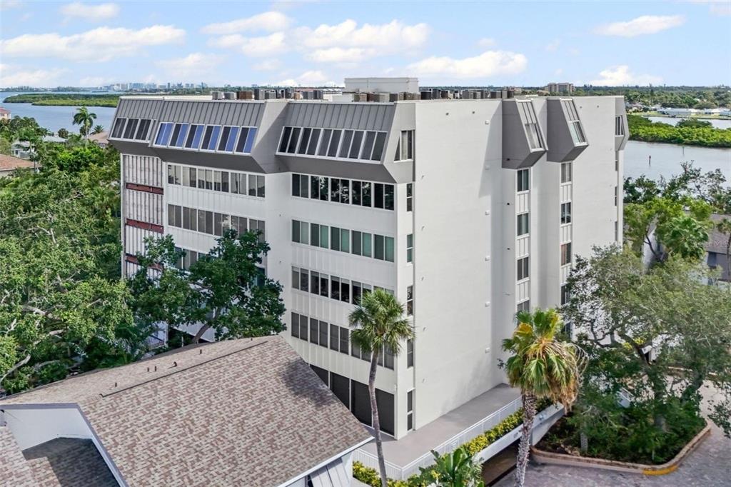 1255 E PEPPERTREE DRIVE UNIT 201