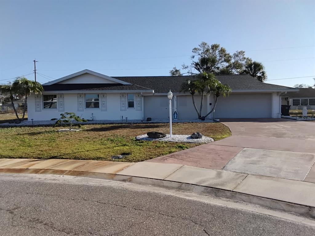702 CYPRESS PLACE