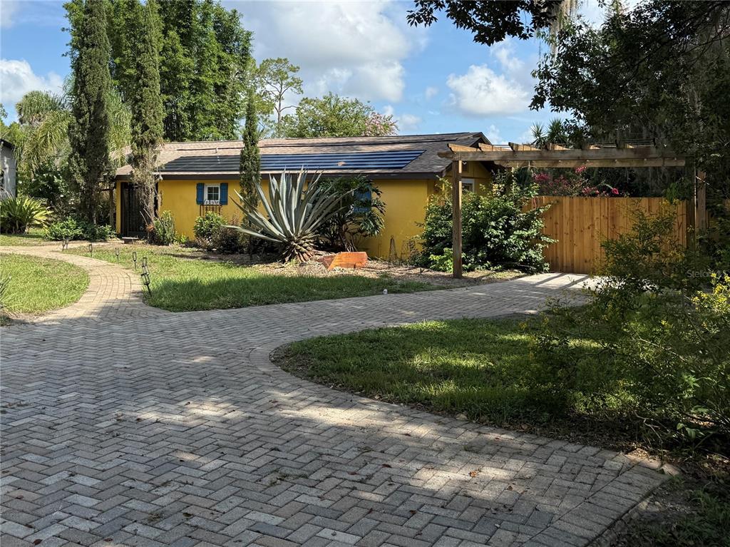 430 GEHR LANE