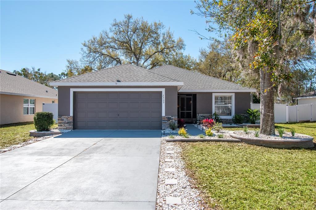 2309 ANGEL FISH LOOP