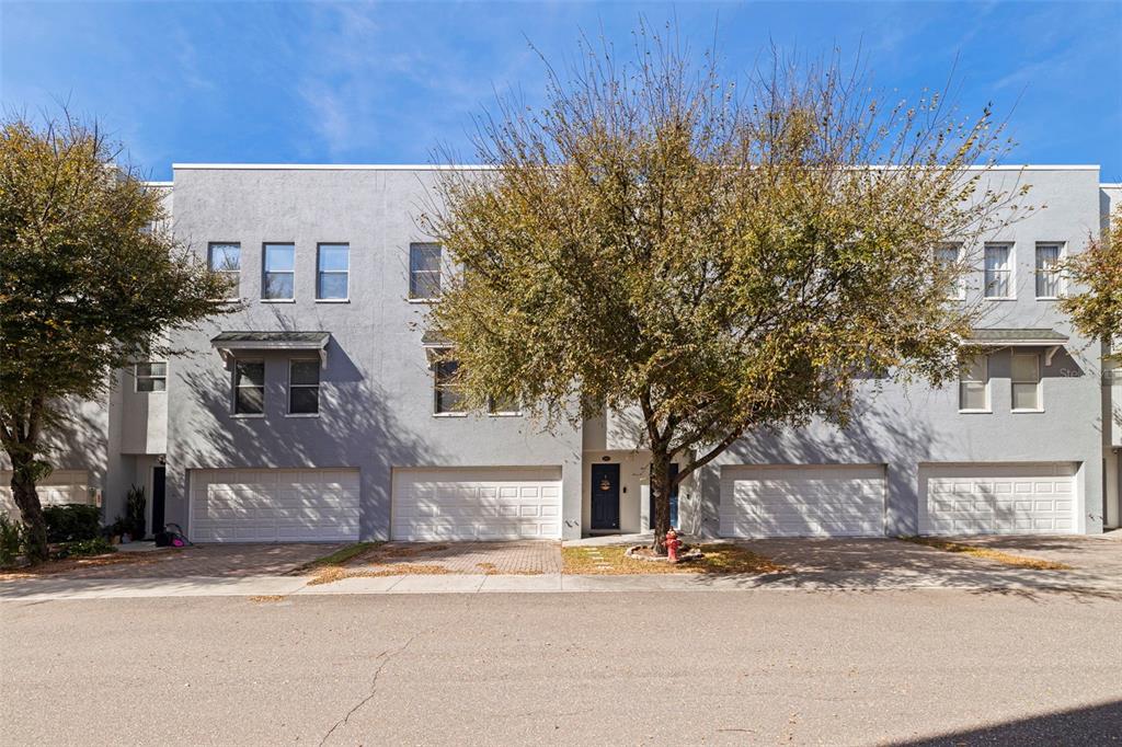 4626 LEGACY PARK DRIVE