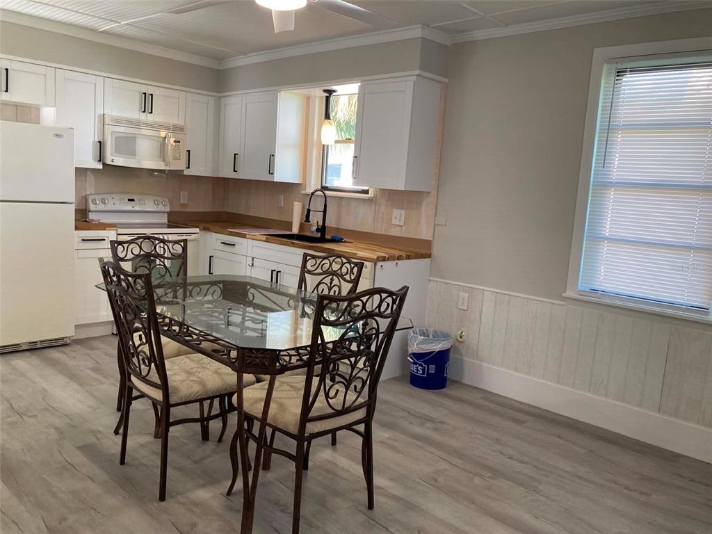 31 W OAKWOOD STREET UNIT 2, TARPON SPRINGS, FL — photo 3 of 17