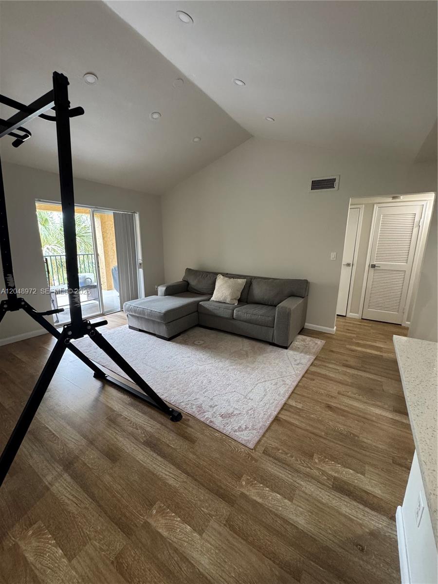 733 Riverside Dr # 1236, Coral Springs FL 33071