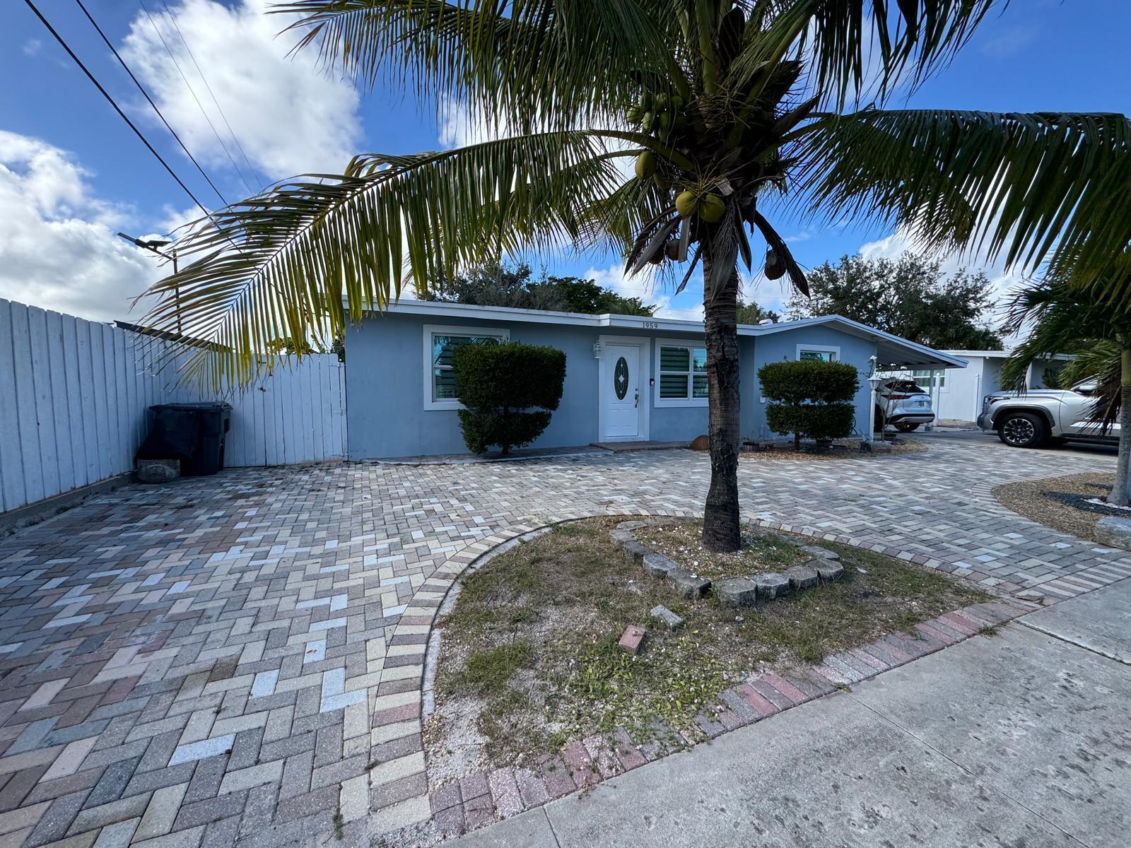 1959 Baythorne Road, West Palm Beach FL 33415