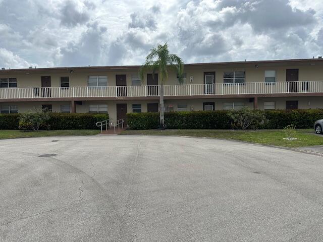7400 NW 4th Place # 205, Margate FL 33063