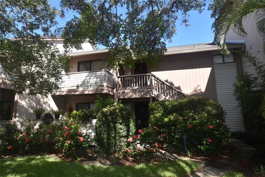 1637 BROOKHOUSE COURT UNIT BR243