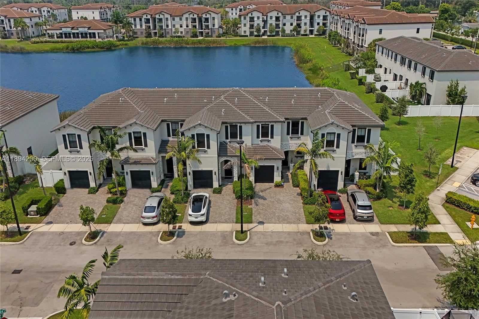 411 NW 204th St, Miami Gardens FL 33169