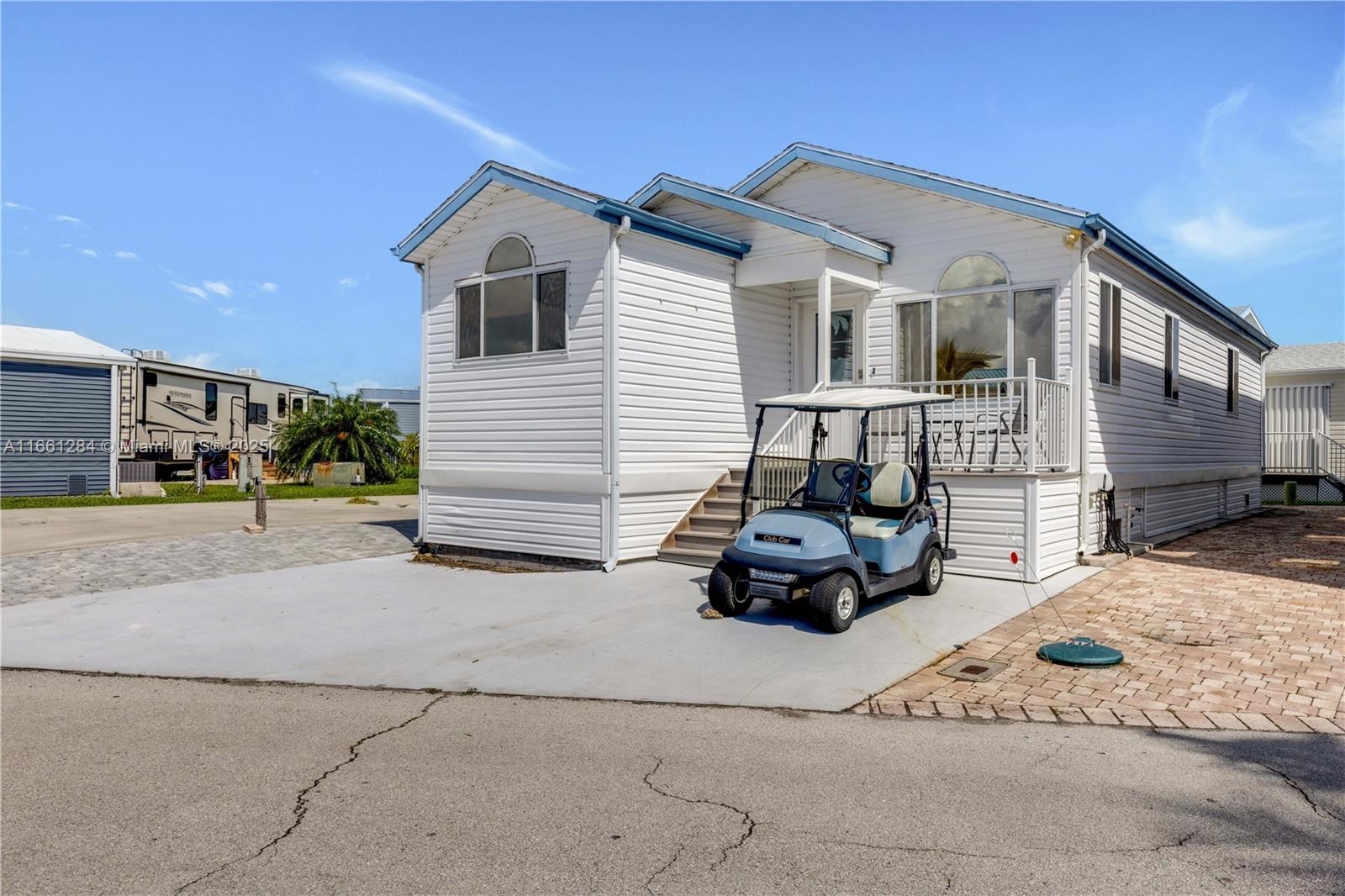 211 Nettles Blvd, Jensen Beach FL 34957