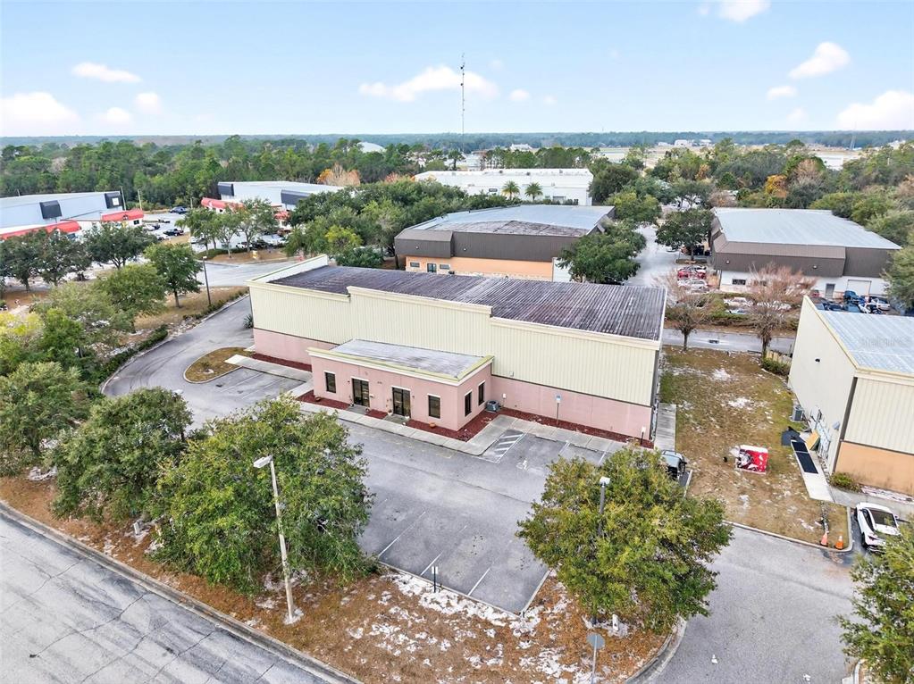 551 S ECON CIRCLE, OVIEDO, FL — photo 4 of 30