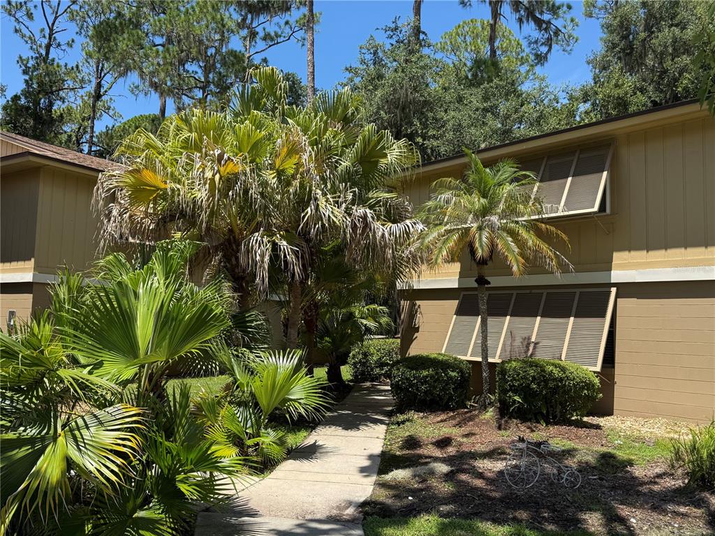 120 HIBISCUS WOODS COURT UNIT 9C