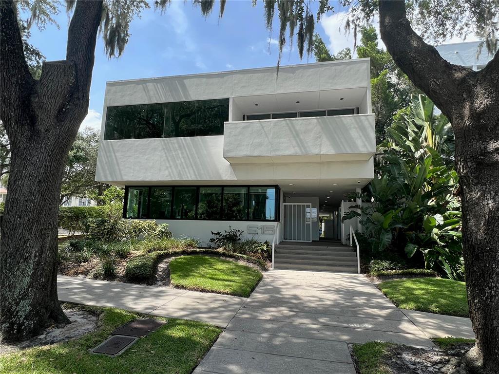 515 W BAY STREET UNIT 100, 101