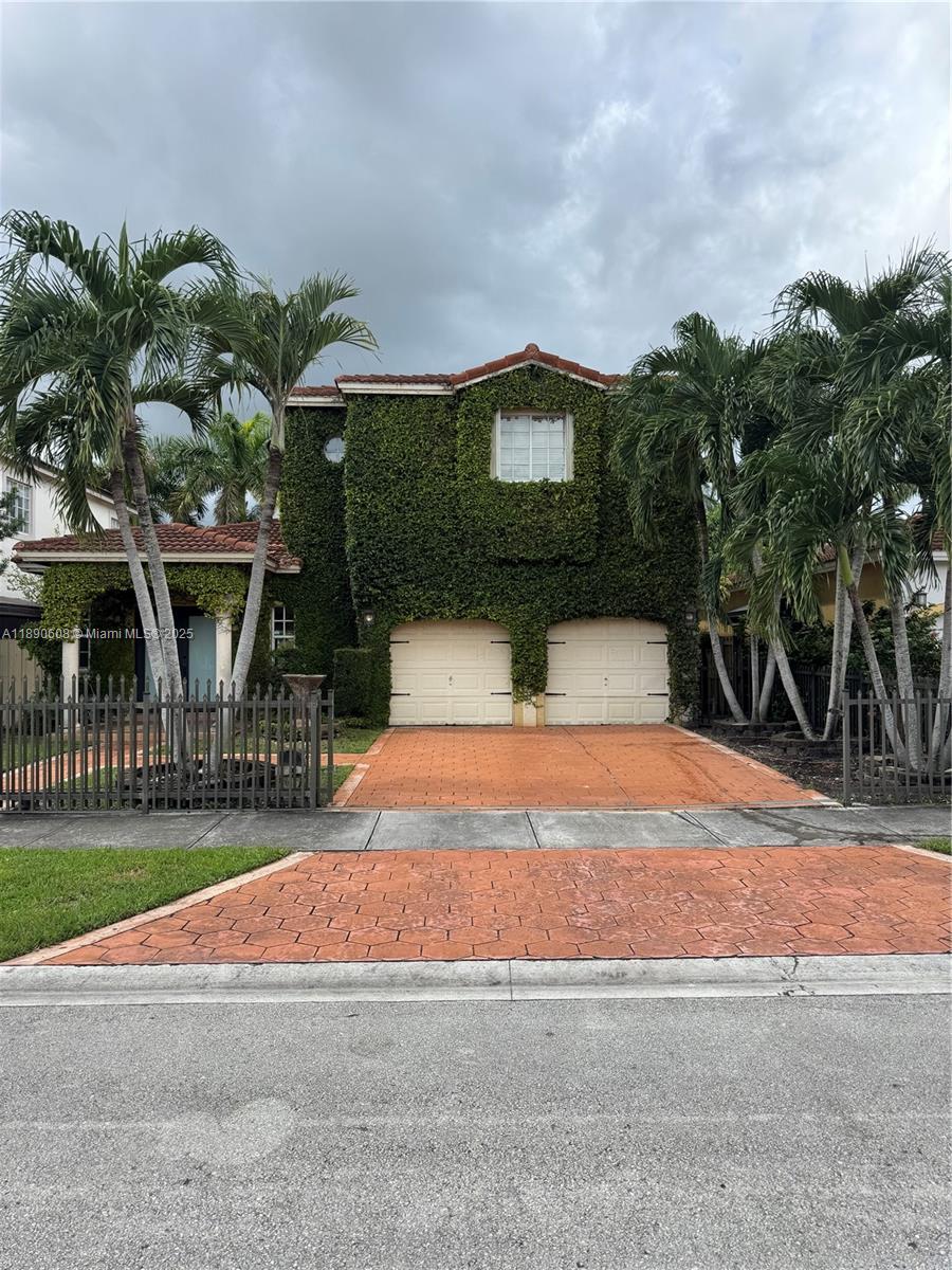 6742 SW 157th Ct, Miami FL 33193