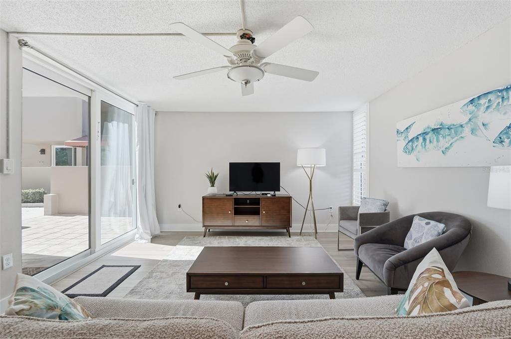 632 EDGEWATER DRIVE UNIT 135, DUNEDIN, FL — photo 4 of 18