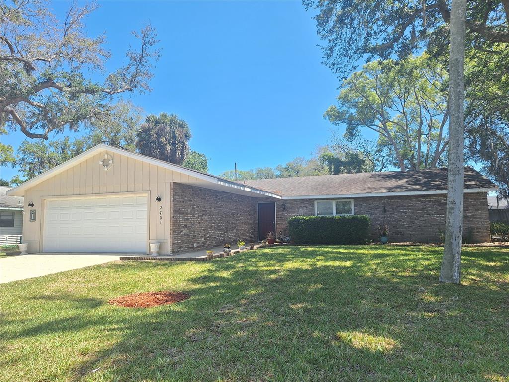 2707 PINE TREE DRIVE, EDGEWATER, FL — photo 2 of 29