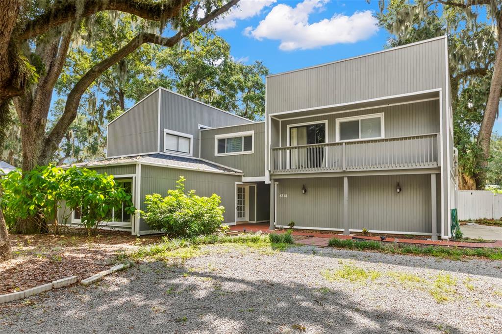 6318 CEDAR LANE