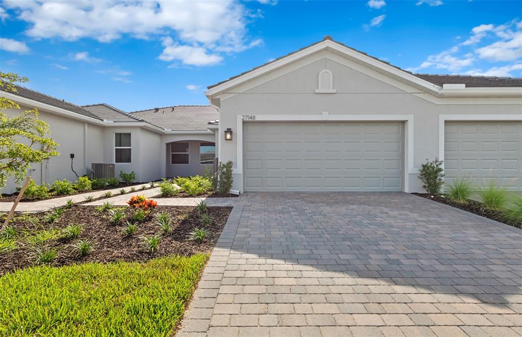 27104 CLAM SHELL COURT