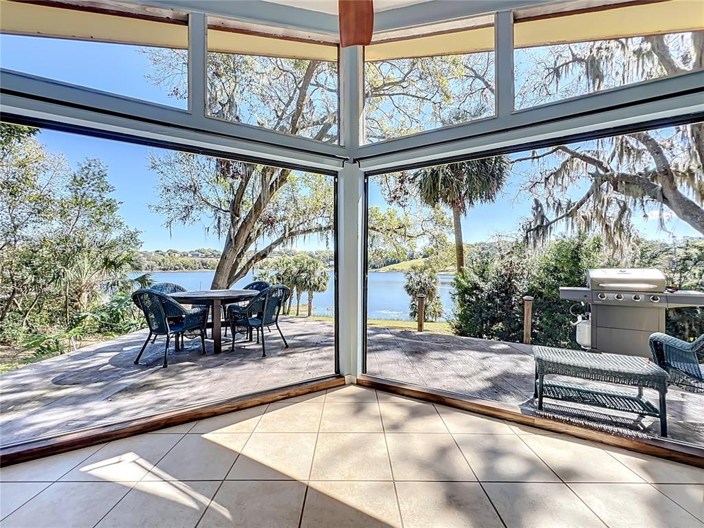 1617 LAKE NETTIE COURT