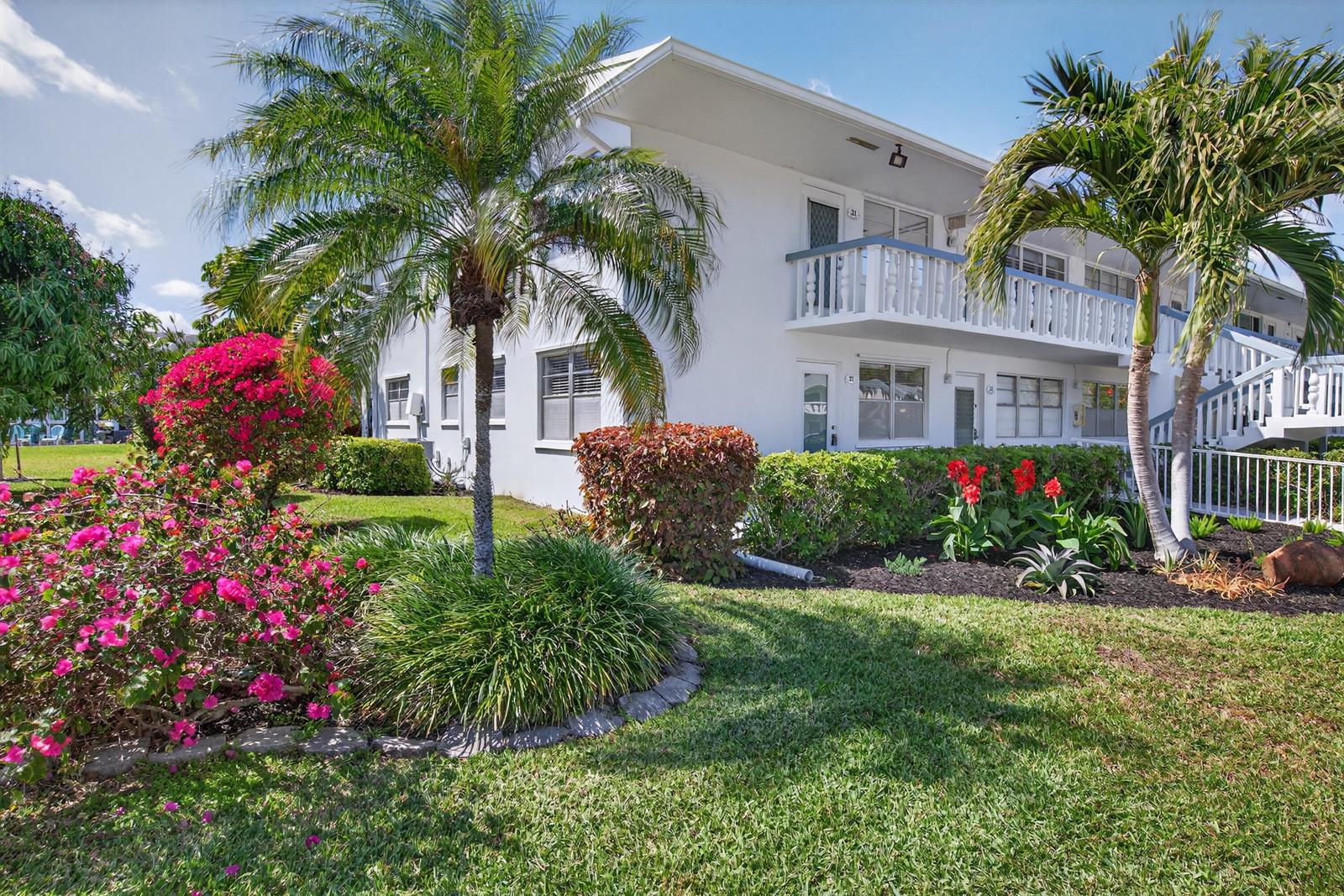 21 Harwood B, Deerfield Beach FL 33442