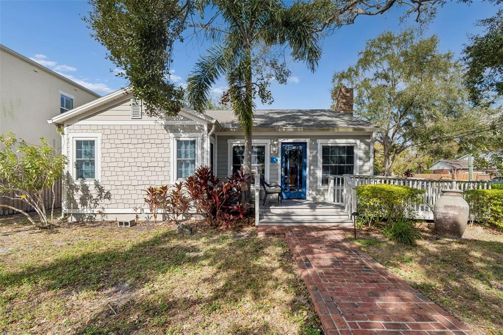 3705 S MACDILL AVENUE