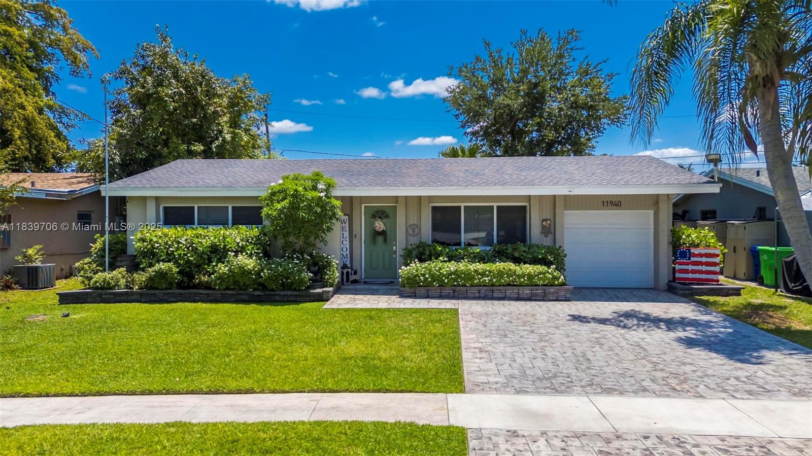 11940 NW 33rd St, Sunrise FL 33323