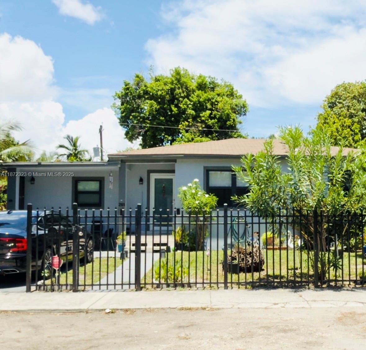 2921 NW 66th St, Miami FL 33147